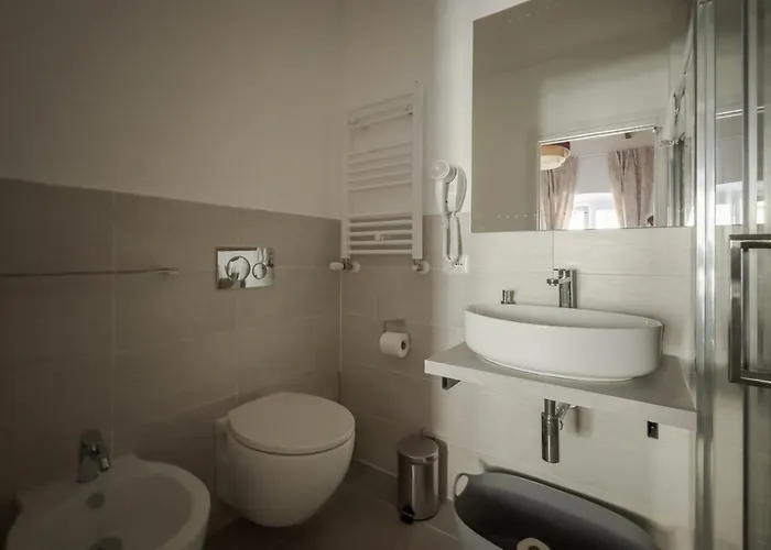 White Ostilia Gæstehus 4*